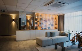Logis Restaurant & Hotel A La 12